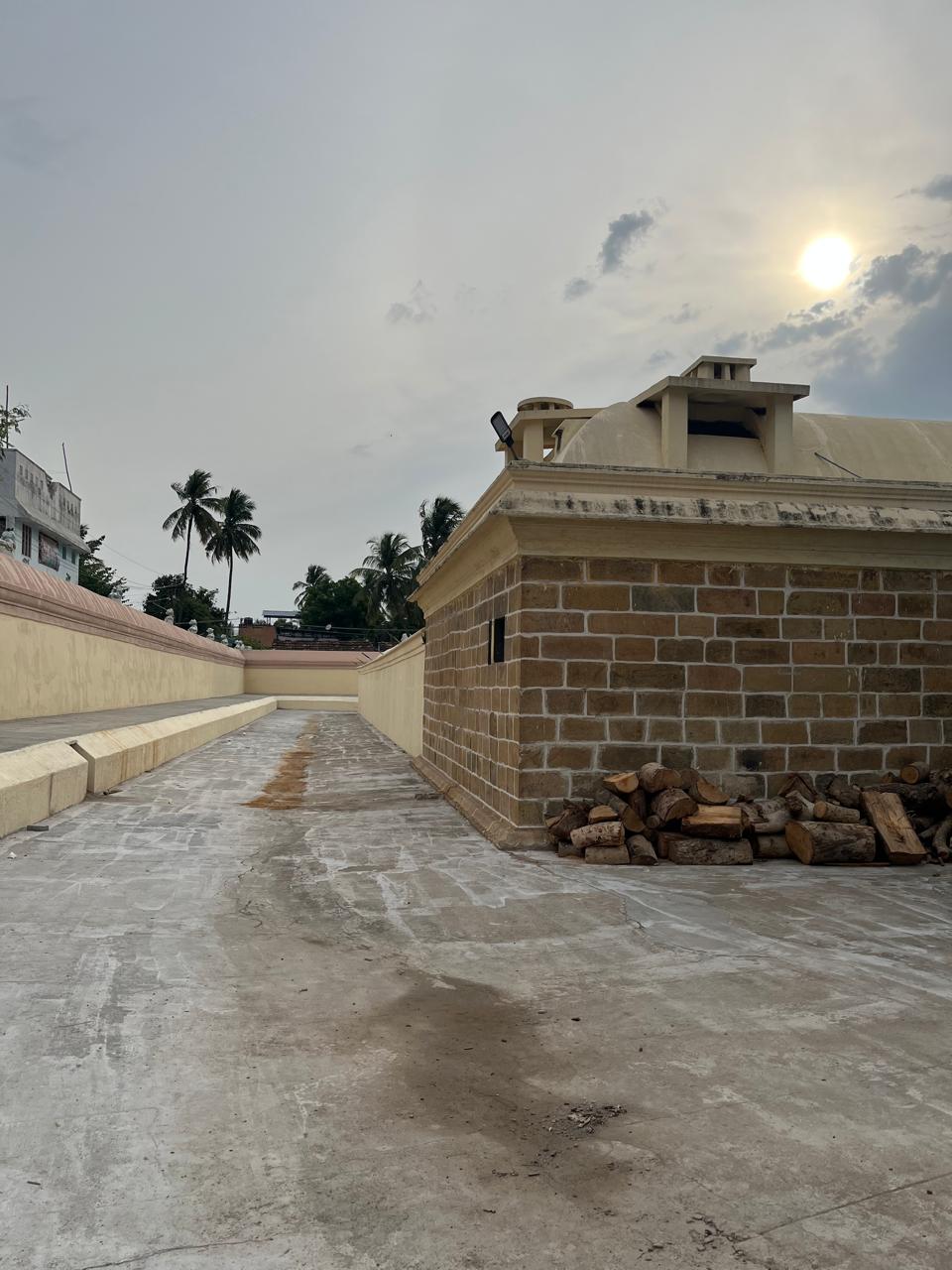 Outer Prakaram