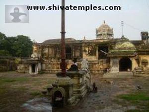 Kodimaram, Balipeetam, Nandi