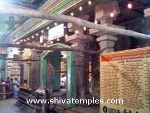 Pathway leading to the Thyagaraja sannidhi