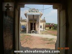 கருவறை முன் மண்டபத் தோற்றம்