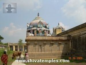 வடக்கு வெளிப் பிரகாரம், அம்பாள், சுவாமி சந்நிதி விமானம்