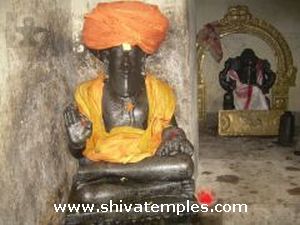 துர்வாசர் உருவச்சிலை