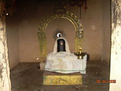 பிரகாரதில் உள்ள சிவலிங்க திருமேனி