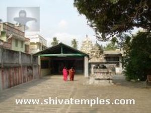 விசாலமான வெளிப் பிராகாரம்